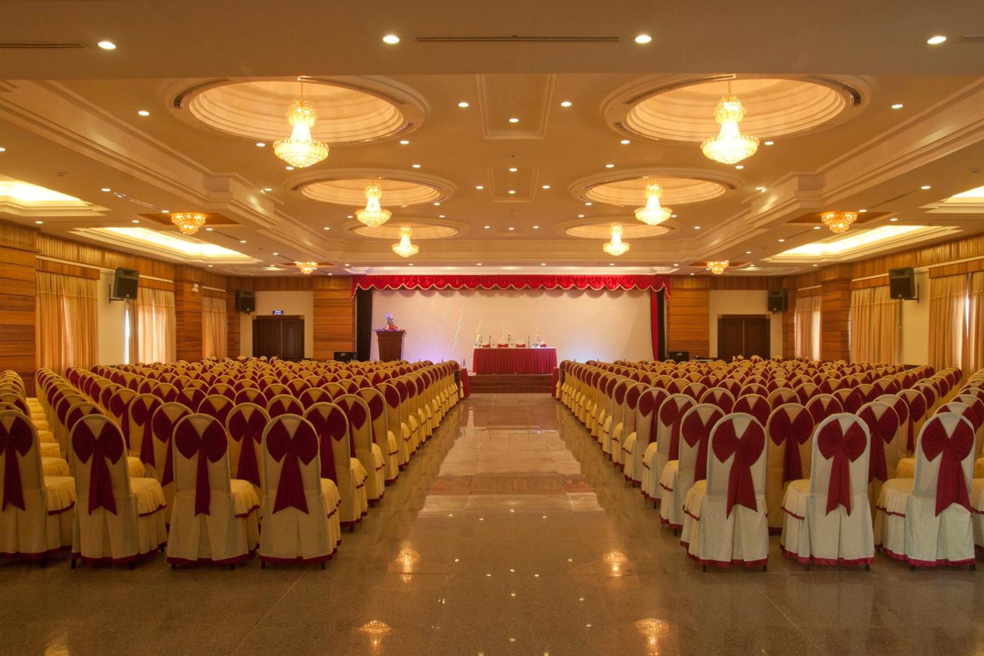 Dlgl - Dung Quat Hotel Куанг Нгай Екстериор снимка