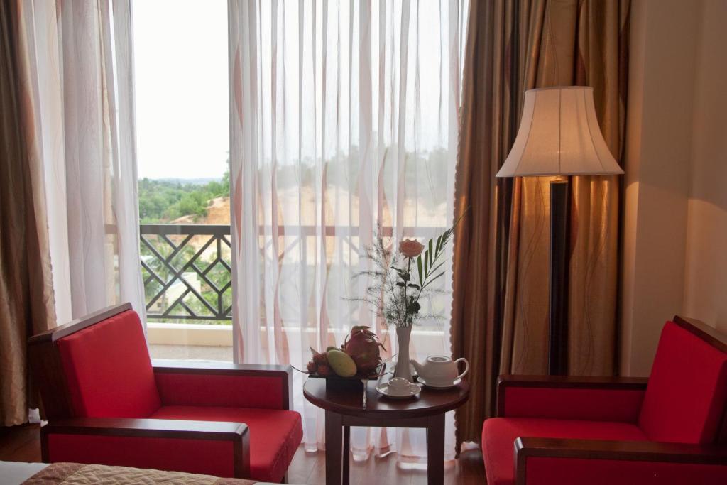 Dlgl - Dung Quat Hotel Куанг Нгай Стая снимка